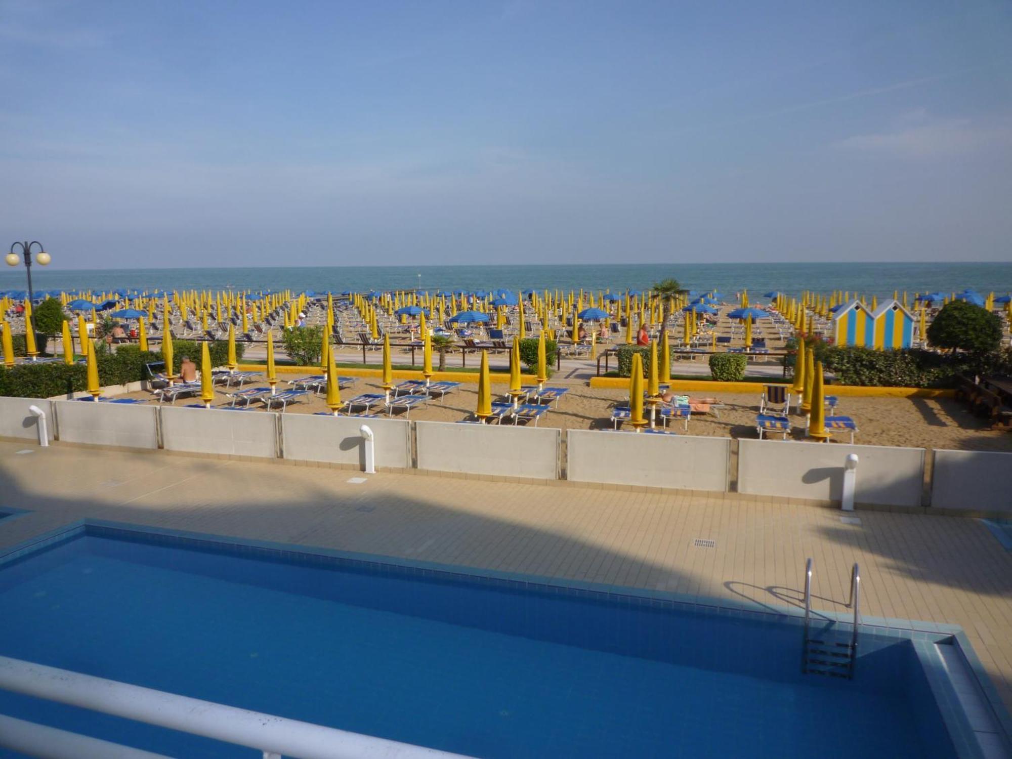 Semiramis Apartment Lido di Jesolo Exterior photo